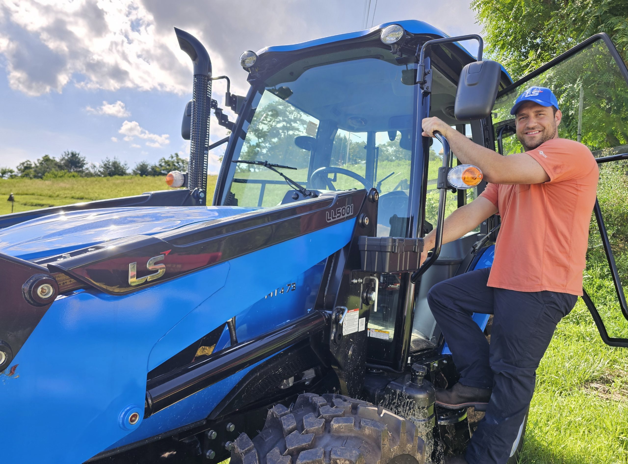 Vivre la marque : Découvrez le tracteur LS avec la ferme Mallard 5 (+1)